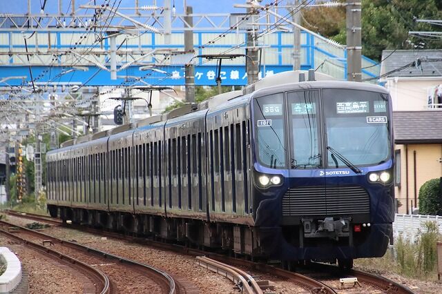 写メ鉄:相鉄線おかいもの電車11002F