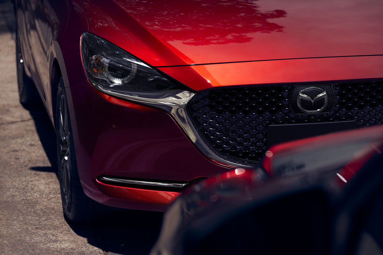 Mazda2 の展示車に配備について K Blog