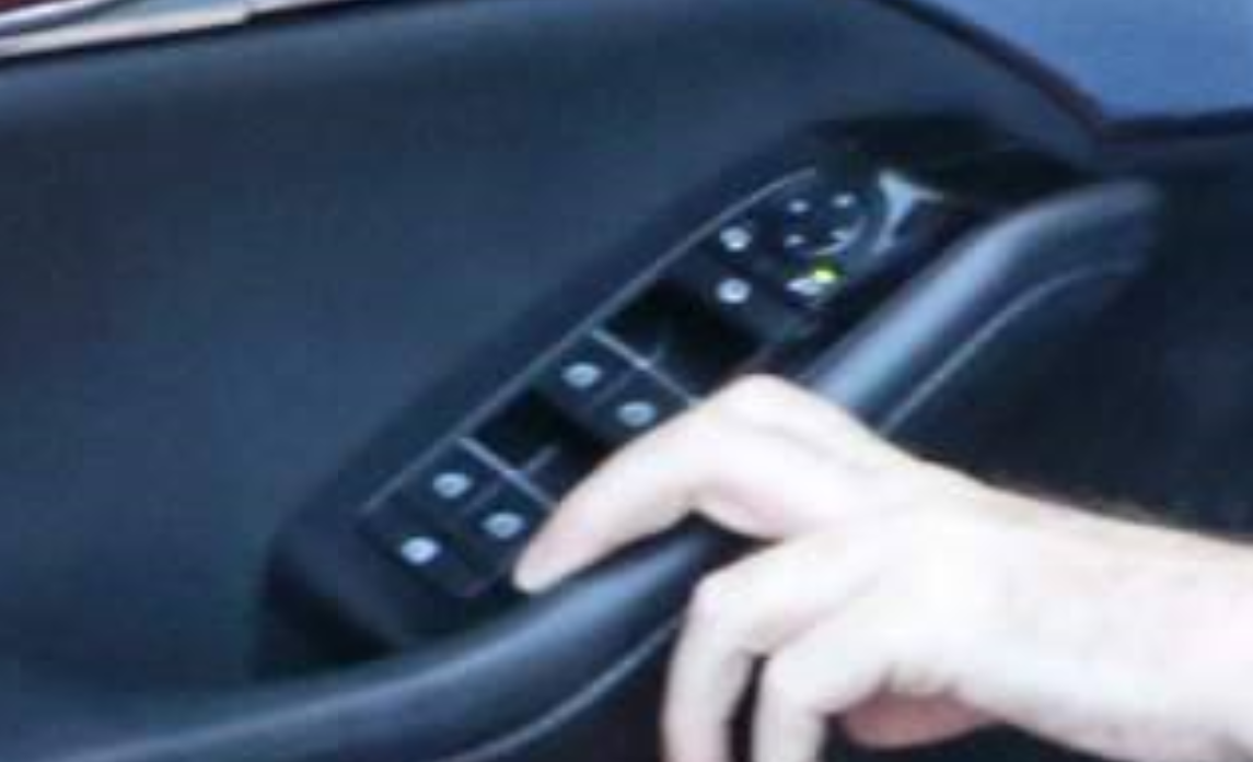 新型アクセラ 19 Mazda3 のスパイショットを解析してみる K Blog