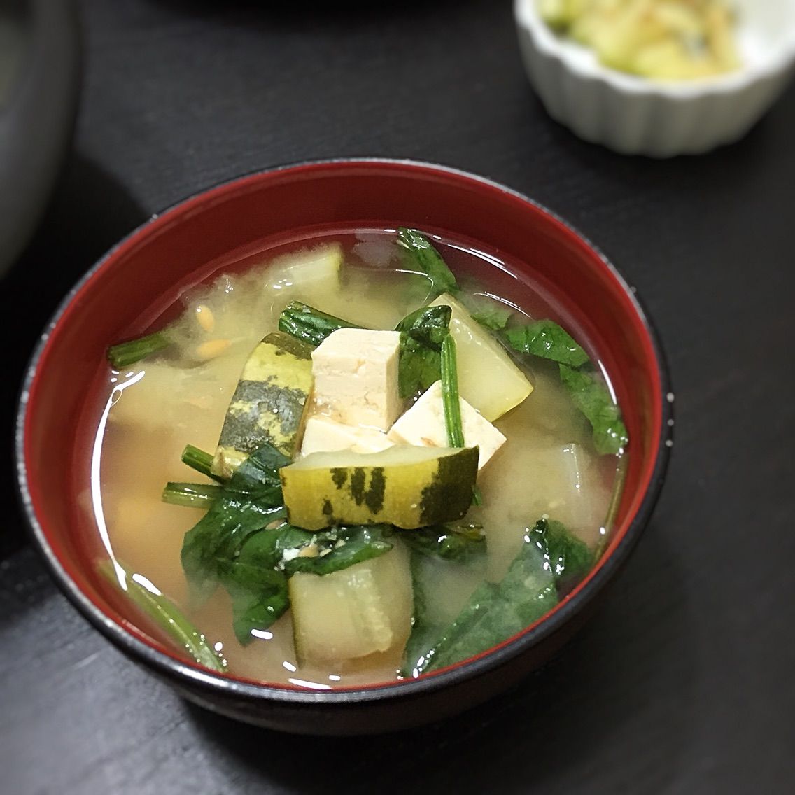 縞瓜の味噌汁 : 味噌汁をつくろう！ 〜毎日の料理・食事・片付けが楽しくなる近道〜