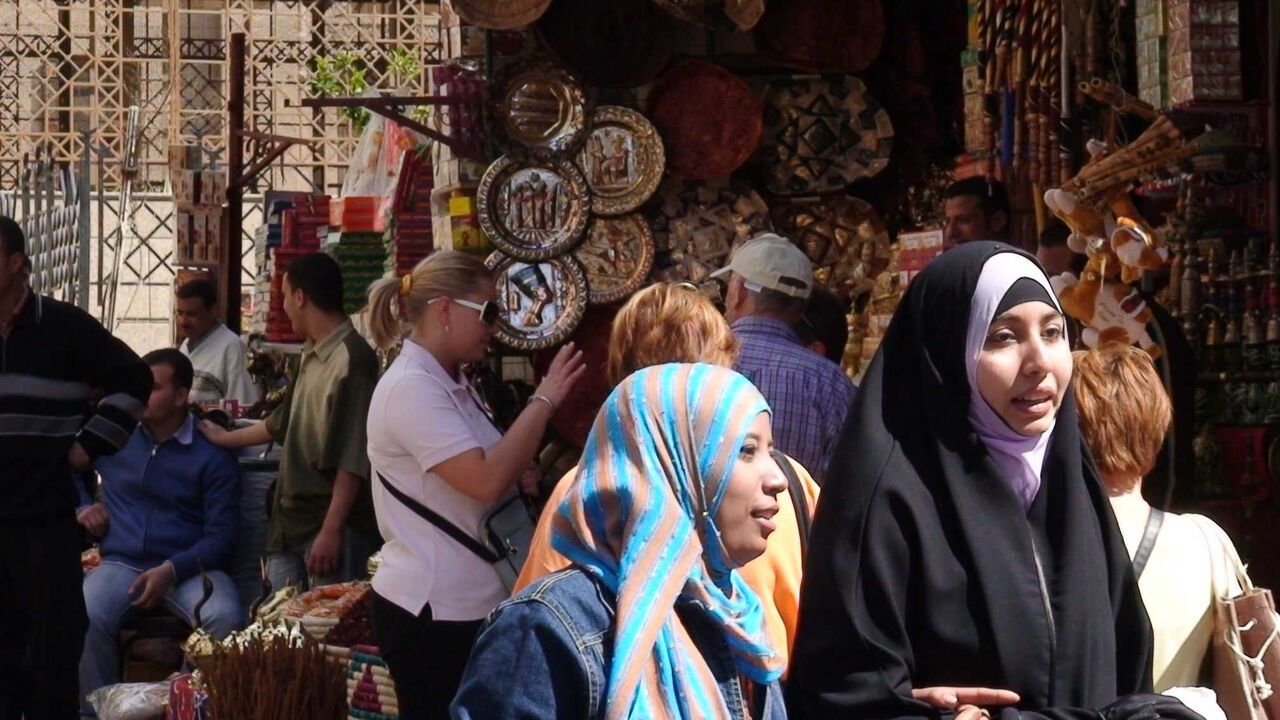 エジプトツアー 美人ウォッチ エジプト人編 百趣味liveブログ