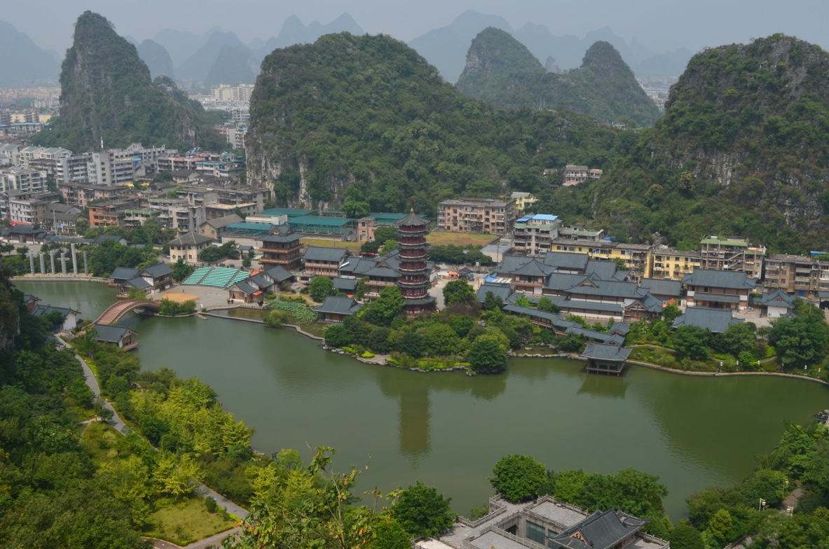 中国旅行記 D34 桂林(広州チワン族自治 )〜昆明(雲南省)