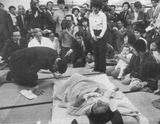 石原土下座