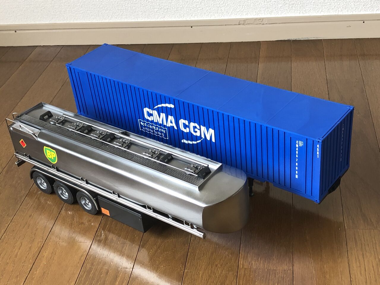 イタレリ 1:24 ヘビータンクトレーラー 当時物 イタレリ 1:24 ヘビータンクトレーラー 当時物 イタレリ 1/24