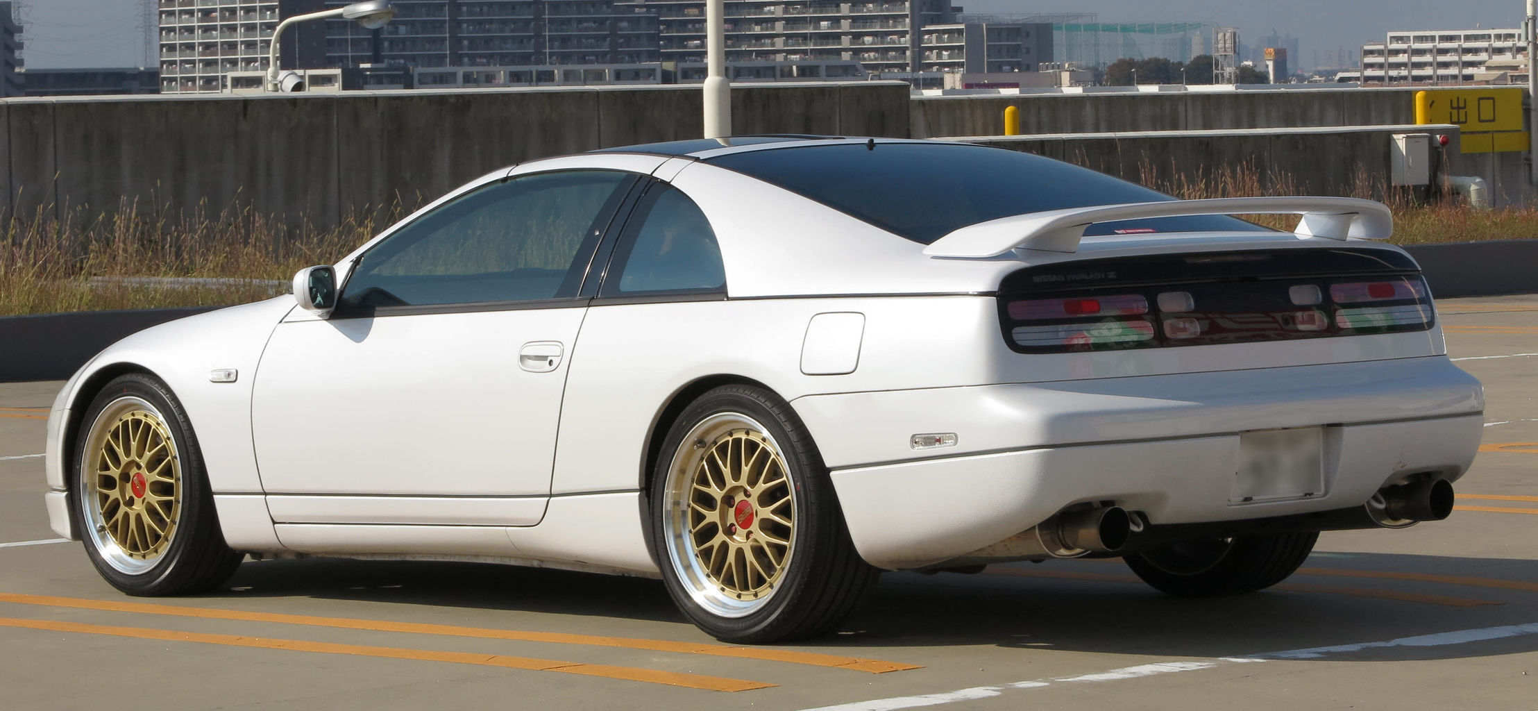 Z32 タイヤ交換 : K's garage