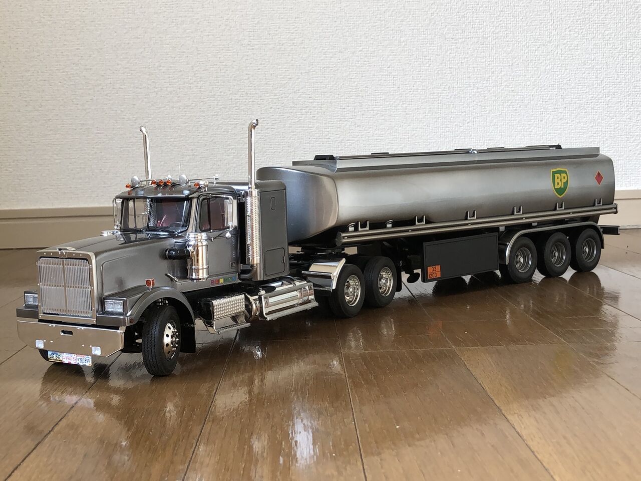 イタレリ 1:24 ヘビータンクトレーラー 当時物 イタレリ 1/24 ヘビータンクトレーラー 完成｜egu352のブログ