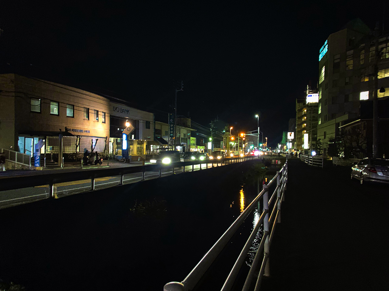 バイト帰り 夜の田舎道 田舎で娯楽 バイト帰り 夜の田舎道 田舎で娯楽