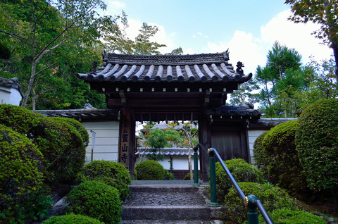 霊山寺