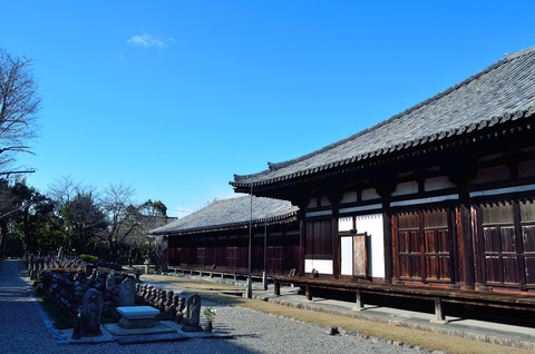 元興寺（真言律宗）の境内風景