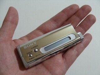 SONY ネットワークウォークマン NW-E5 5000台限定 2代目メモリーウォークマン NW-E5 : さくの家電のーと
