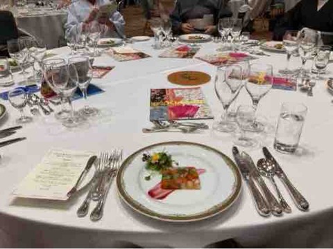 21C73C9B-A347-499B-9BCA-792DFF14C062