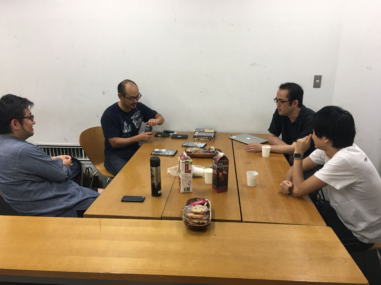 車は持たぬが車に萌える男たちの大舌戦 ワイルド スピードice Break 談義 全文 小出豊 千浦僚 市沢真吾 中瀬慧 映画b学校 車は持たぬが車に萌える男たちの大舌戦 ワイルド スピードice Break 談義 全文 小出豊 千浦僚 市沢真吾 中瀬慧 映画b学校