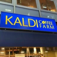 カルディ限定！２０２５年いちごバッグの全貌と魅力