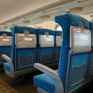 東京駅限定！ミルフィーユ海鮮丼の美味しさを徹底解剖