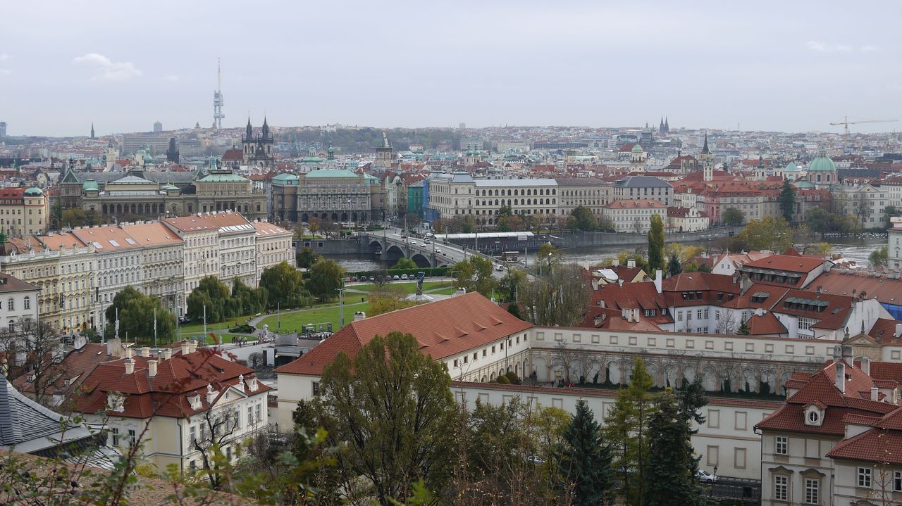プラハの町並み 海外旅行大好き夫婦
