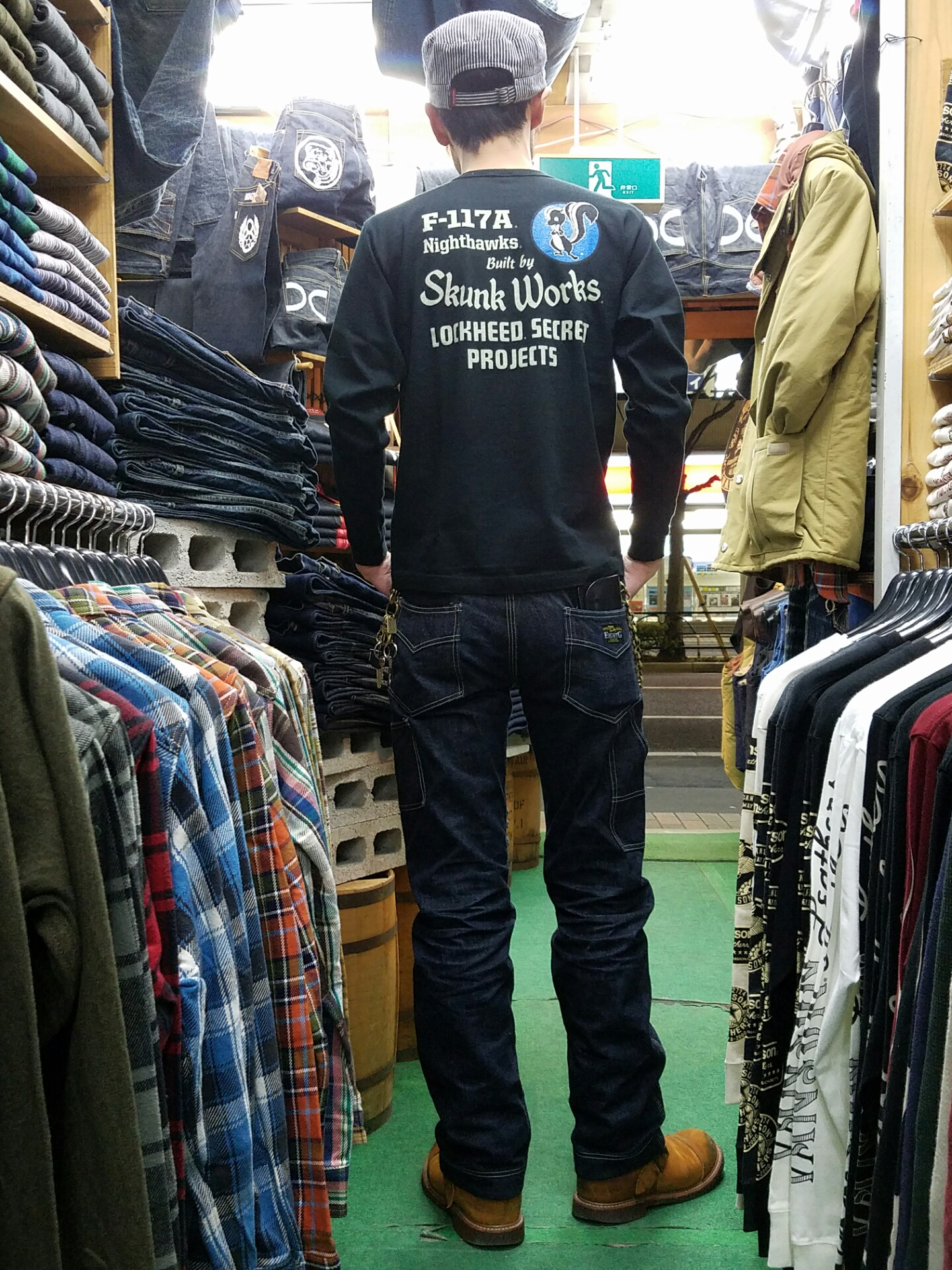 スカンクワークス！ロンT！！(@`▽´@)/ ﾊｲｯ : Gパン屋サカイ