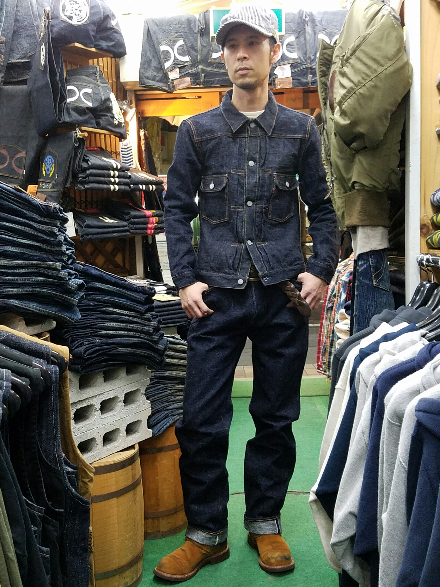男デニム第2弾！！セットアップ！！(_ ・A・)_ﾊﾞｧﾝｯ!! : Gパン屋サカイ