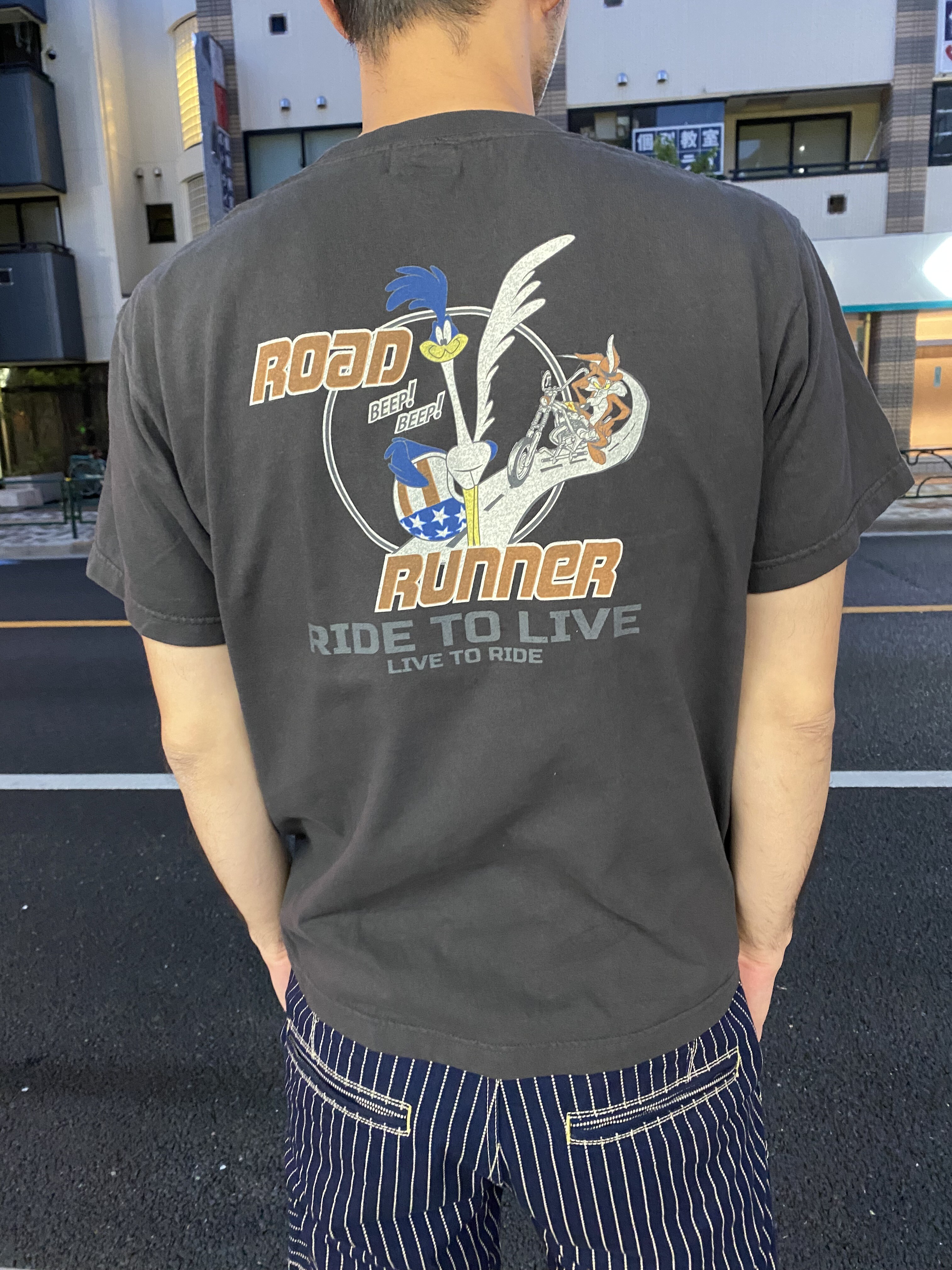 エイトジー×ルーニー・テューンズ！半袖Tシャツ“ロードランナー