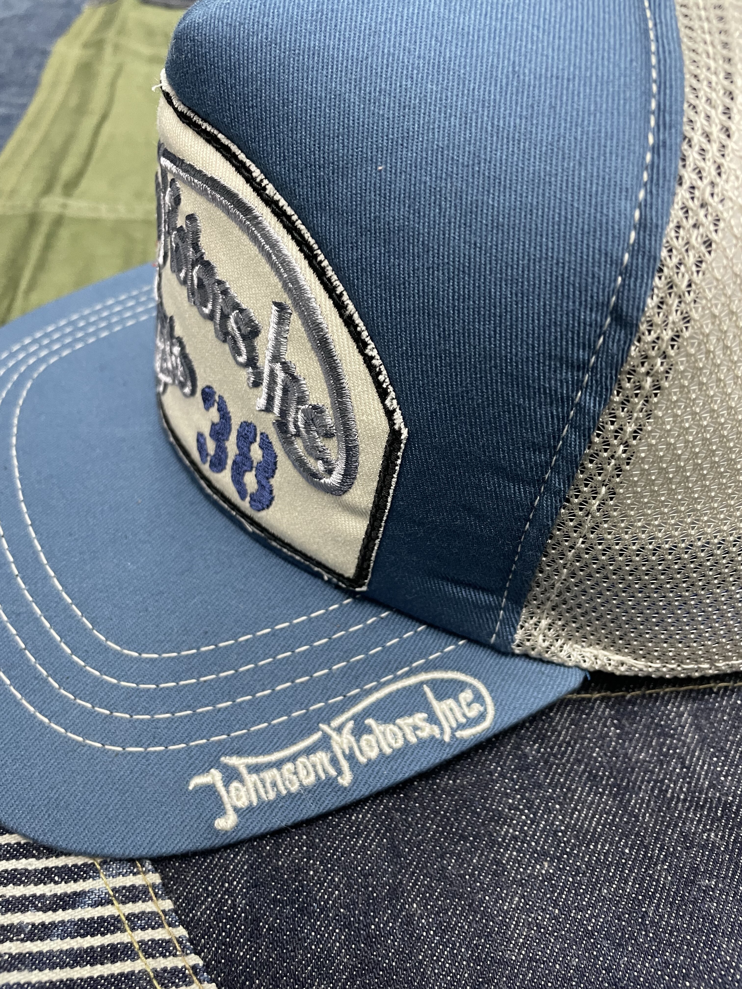 トイズマッコイ！メッシュキャップ“JOHNSON MOTORS,INC.”！！ : Gパン