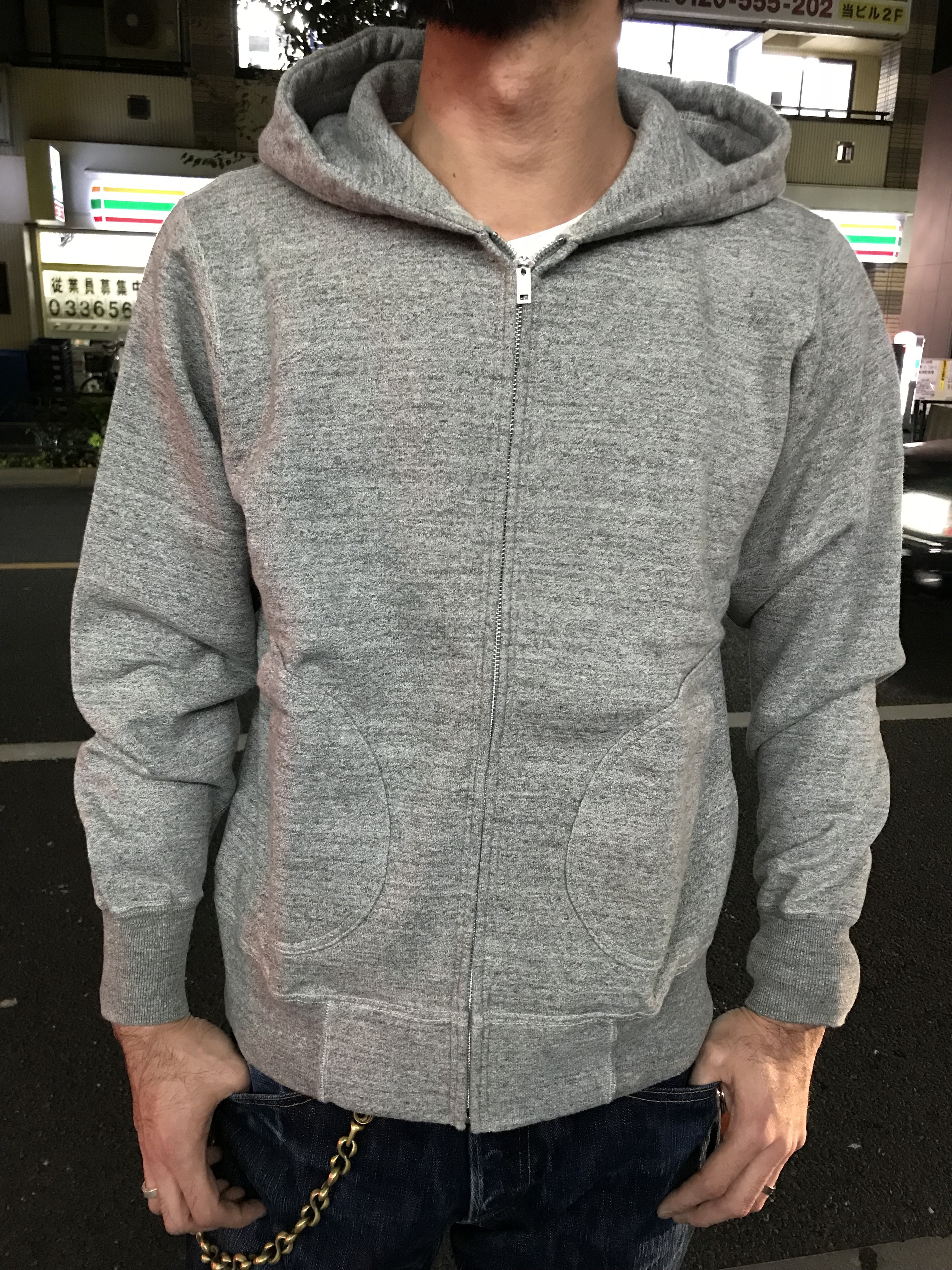 人気 ブランド 服をチェック - 最新トレンドファッション バズリクソンズ！ジップパーカー！！ : Gパン屋サカイ トップス