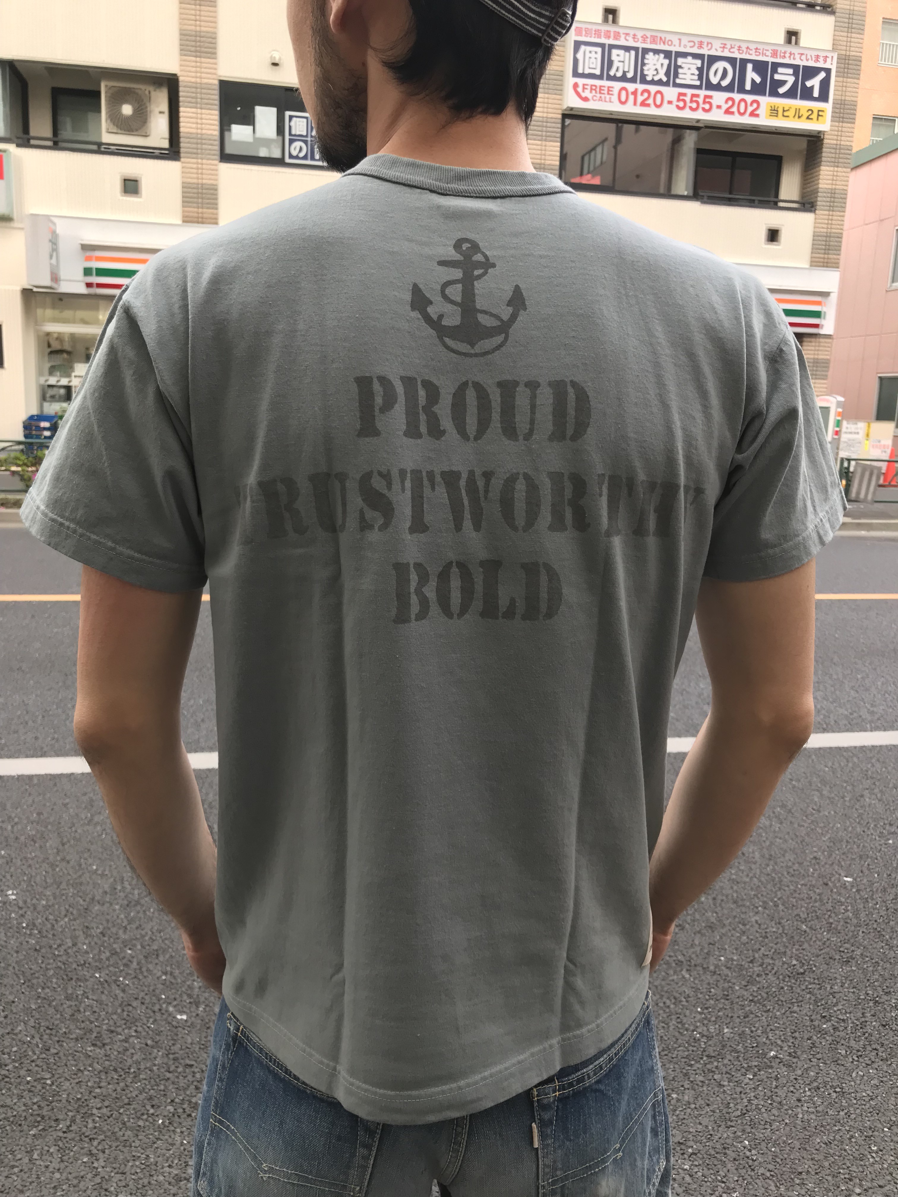 トイズマッコイ！バックスバニー半袖Tシャツ！
