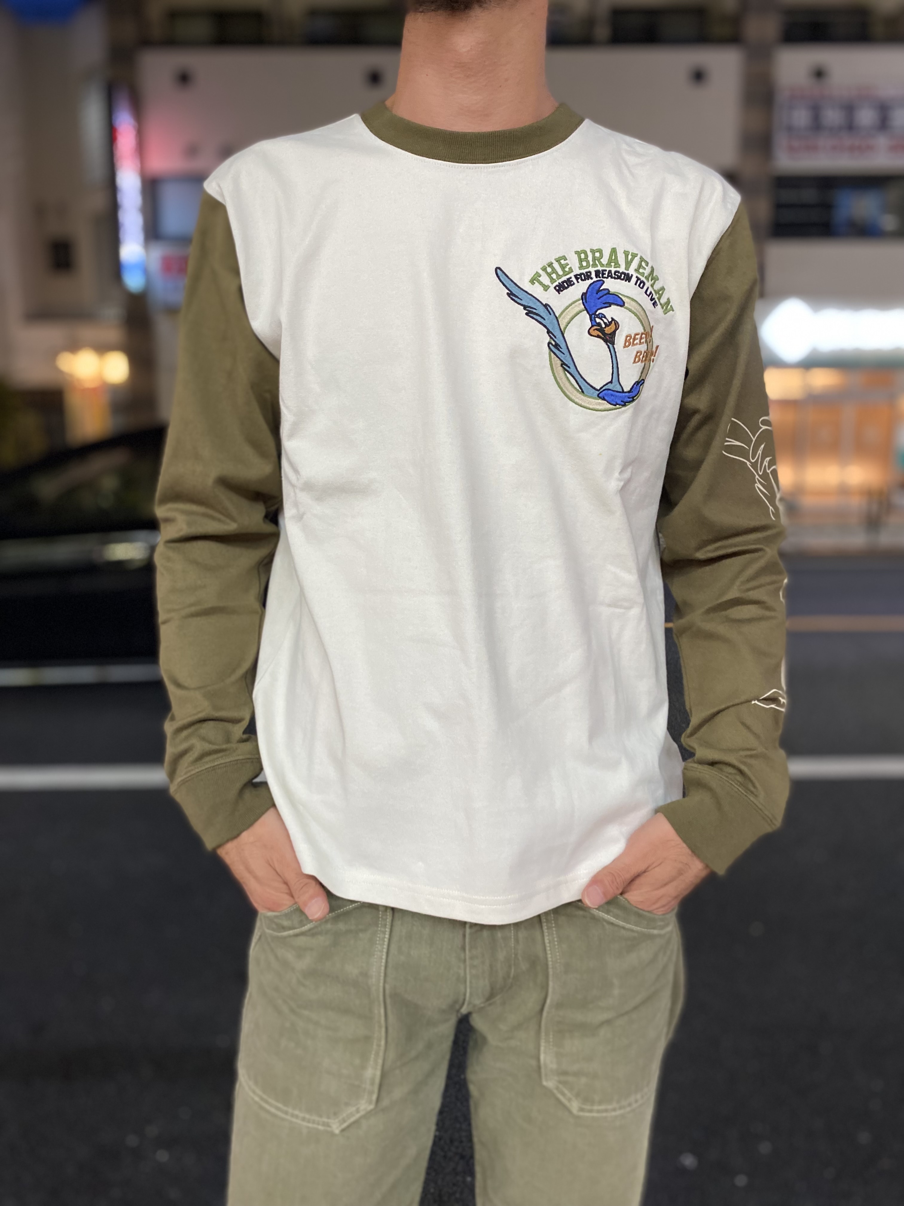 THE BRAVEMAN×LOONEY TUNES ！！ルーニーチューンズ コラボ 長袖T 