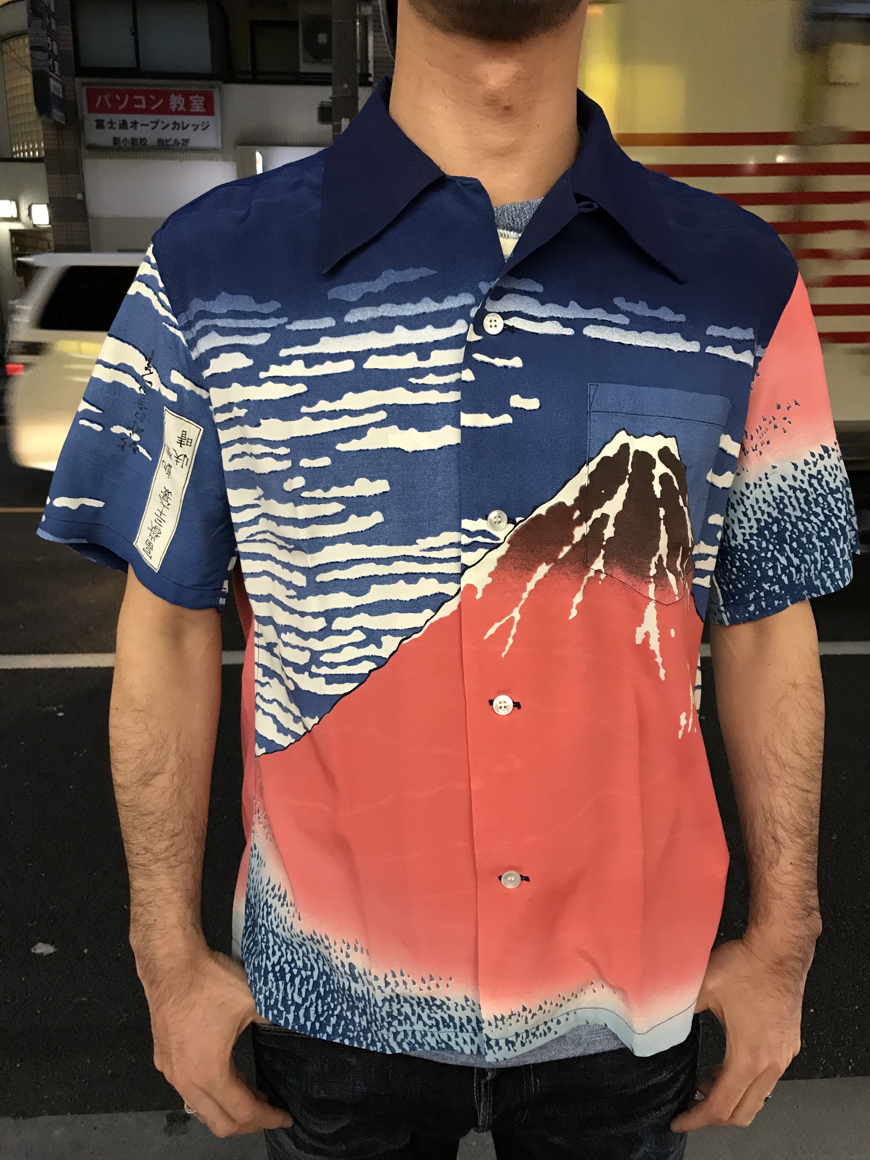 美品✨ 希少XXL サンサーフ 葛飾北斎 凱風快晴 赤富士 アロハシャツ 美品✨ 希少XXL サンサーフ 葛飾北斎 凱風快晴 赤富士 アロハシャツ 美品