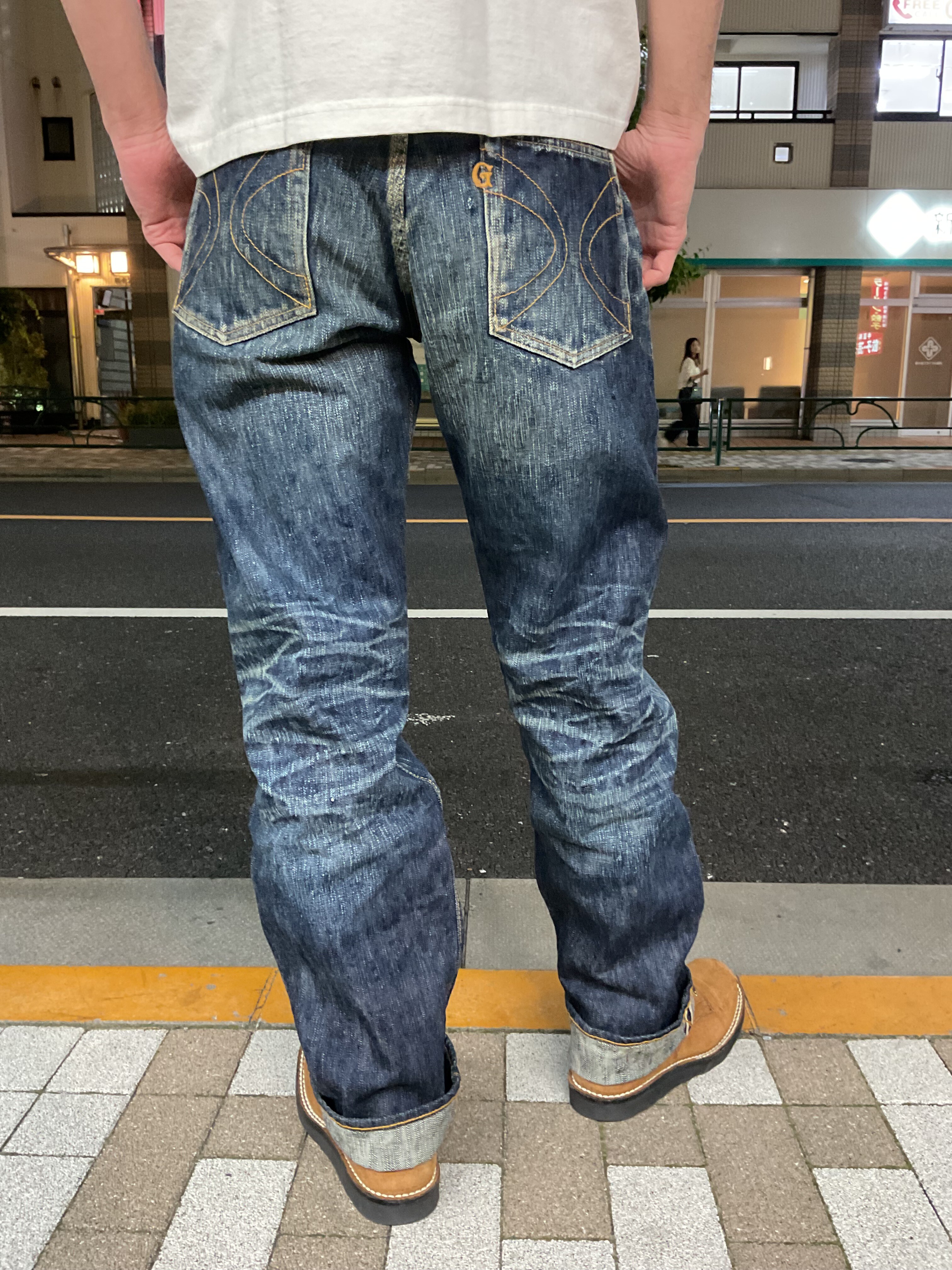 EIGHT-G エイトジー ルーズストレートデニム 805 EIGHT-G(エイトジー） 男ﾃﾞﾆﾑ 805-RV ルーズストレート リアル