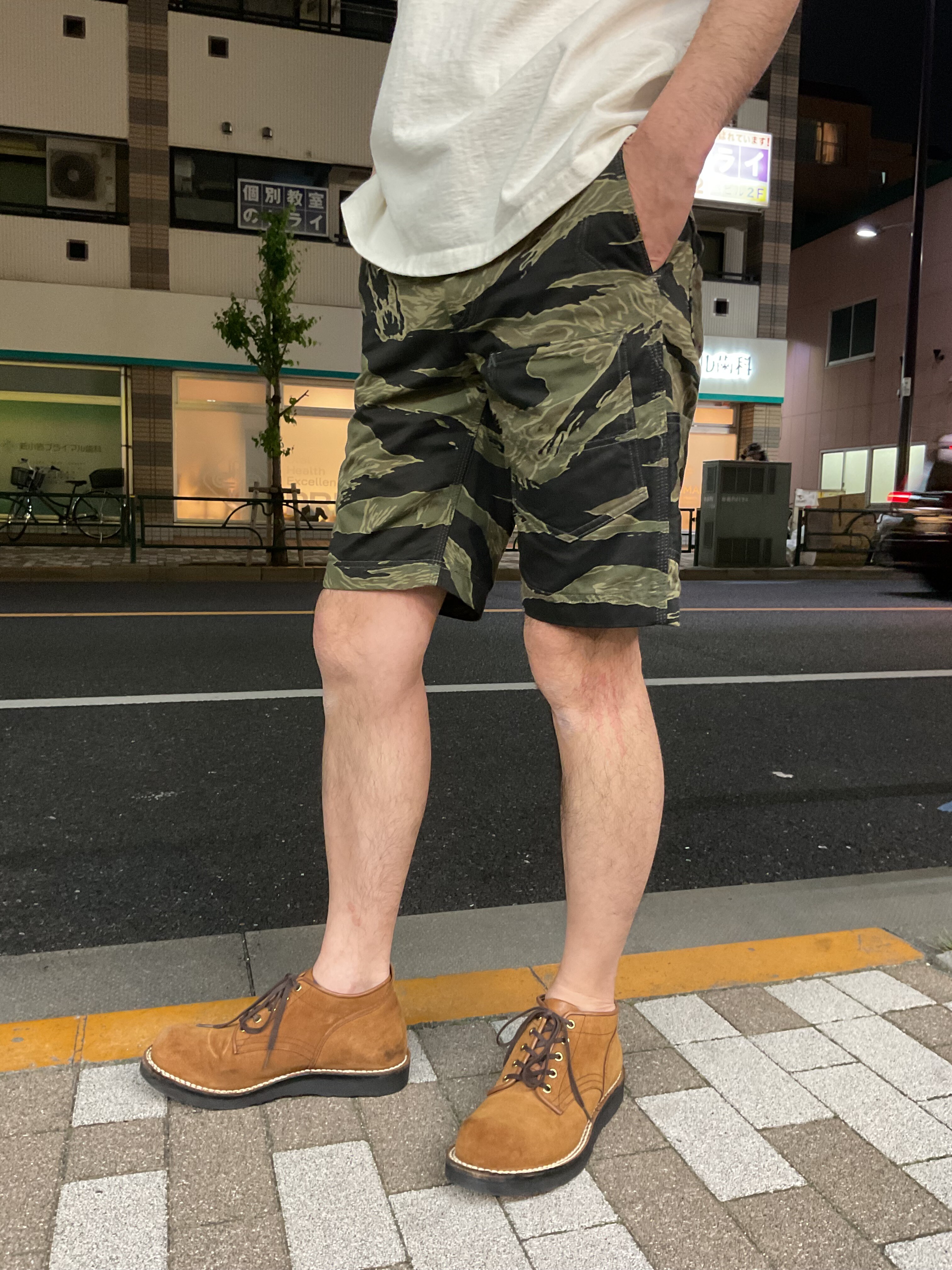 エイトジー！！JOHN WAYNE TIGER SHORT PANTS カモフラージュ柄