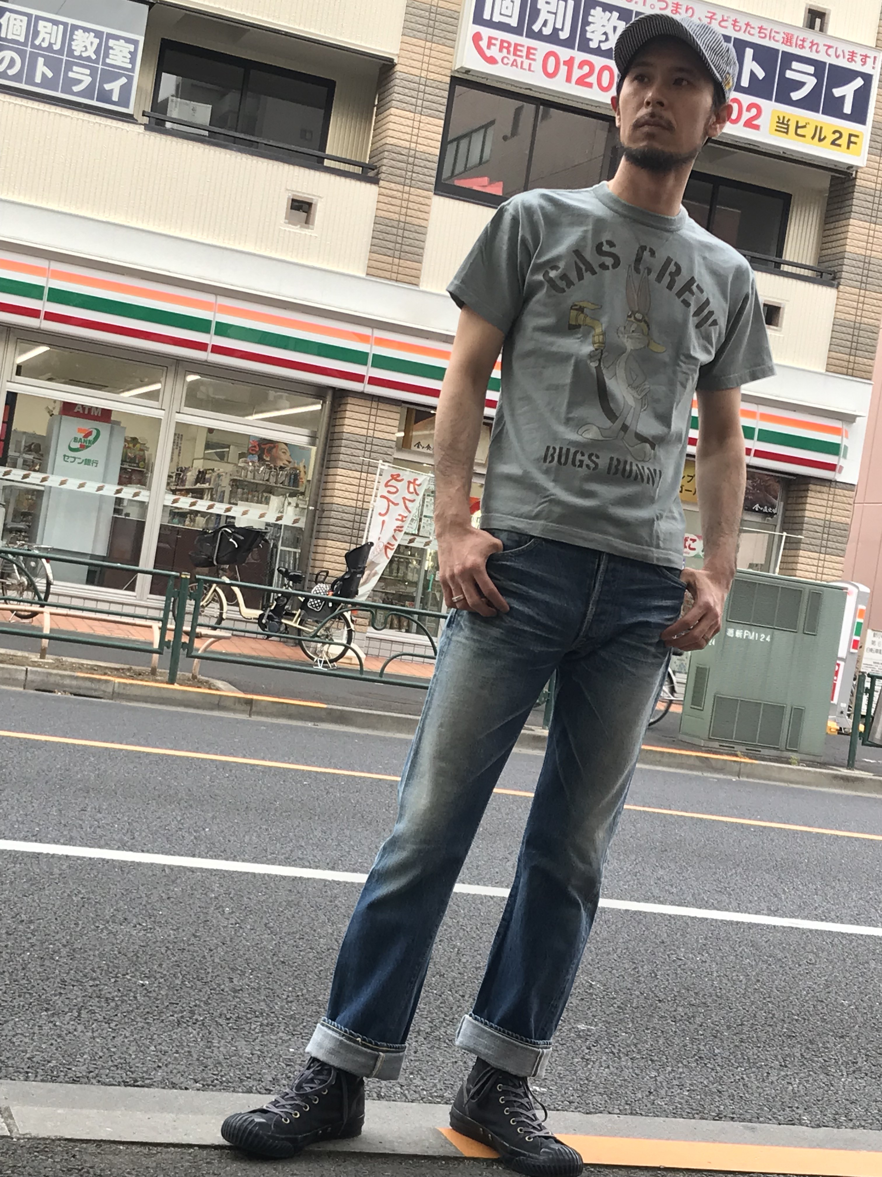 トイズマッコイ！バックスバニー半袖Tシャツ！