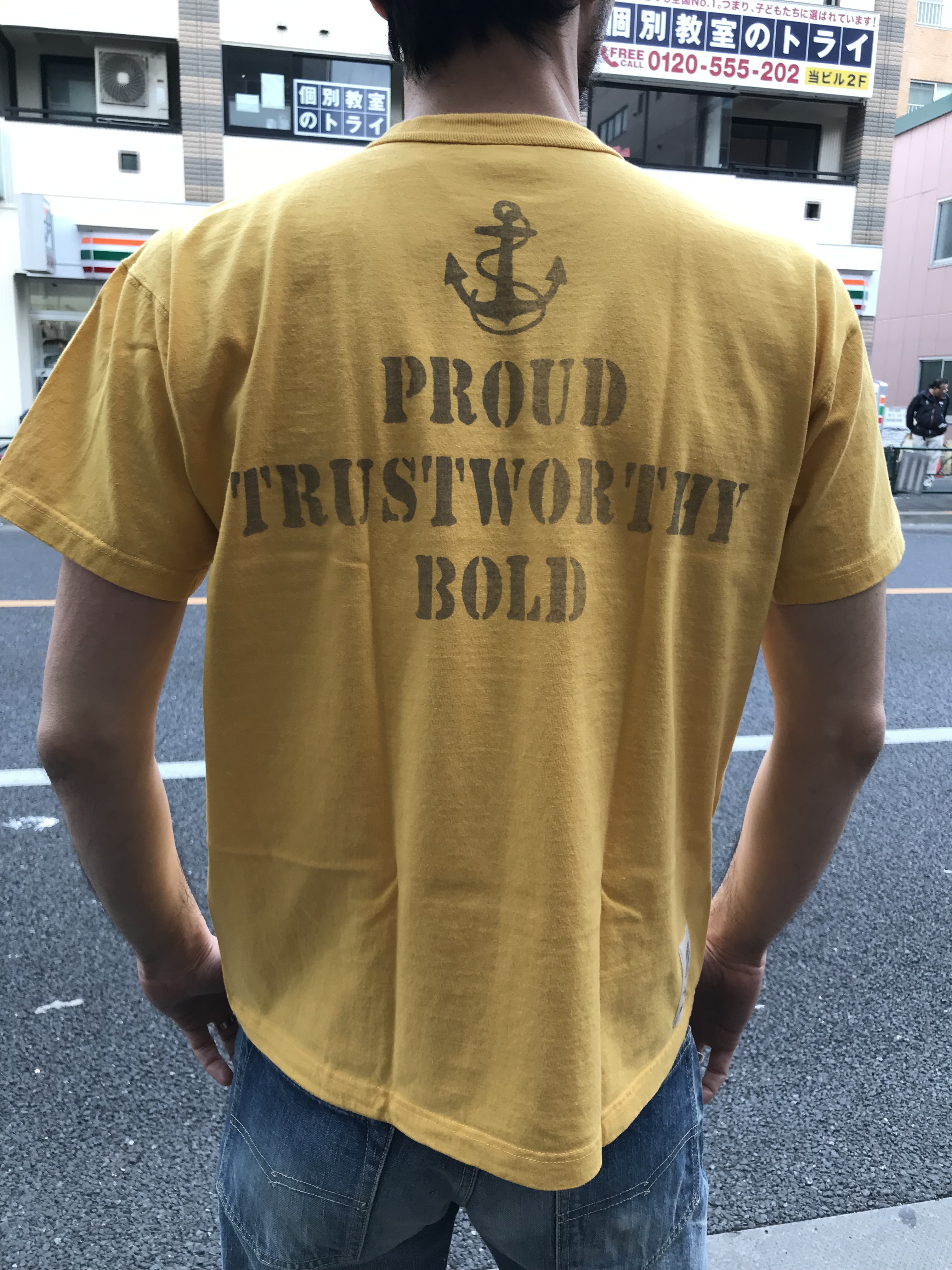 トイズマッコイ！バックスバニー半袖Tシャツ！
