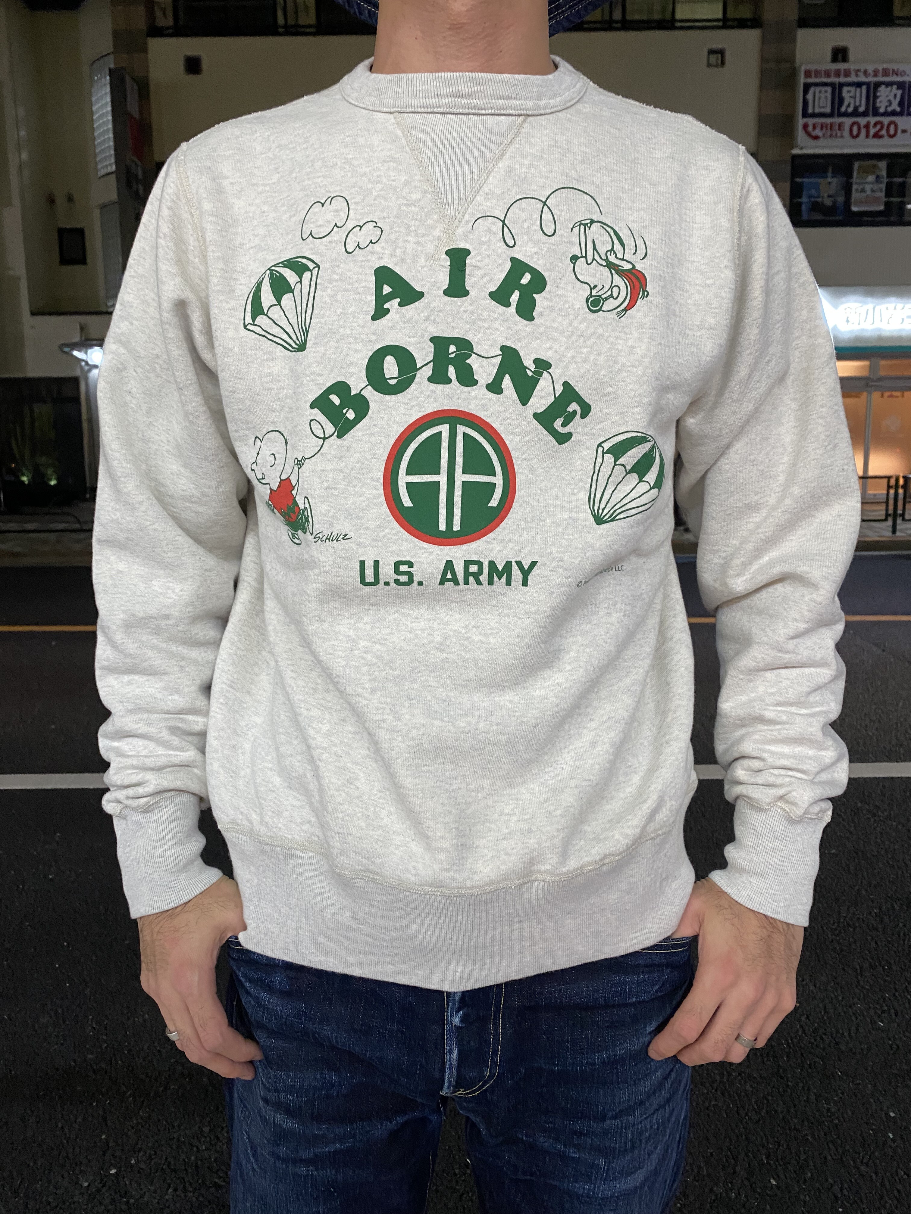 バズリクソンズ×ピーナッツ！スヌーピースウェット“AIR BORNE”！！ : G