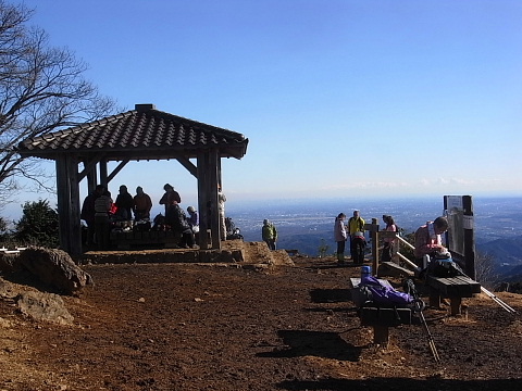 天気晴朗展望抜群 日の出山へ 四季八景 壮快山ある記
