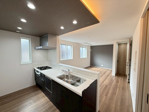 LINE_ALBUM_佃２広和さん_260310_43