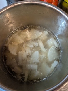 PXL_20251210_085756889