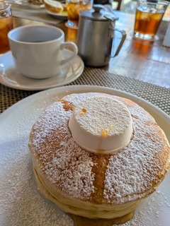 PXL_20251121_034232349