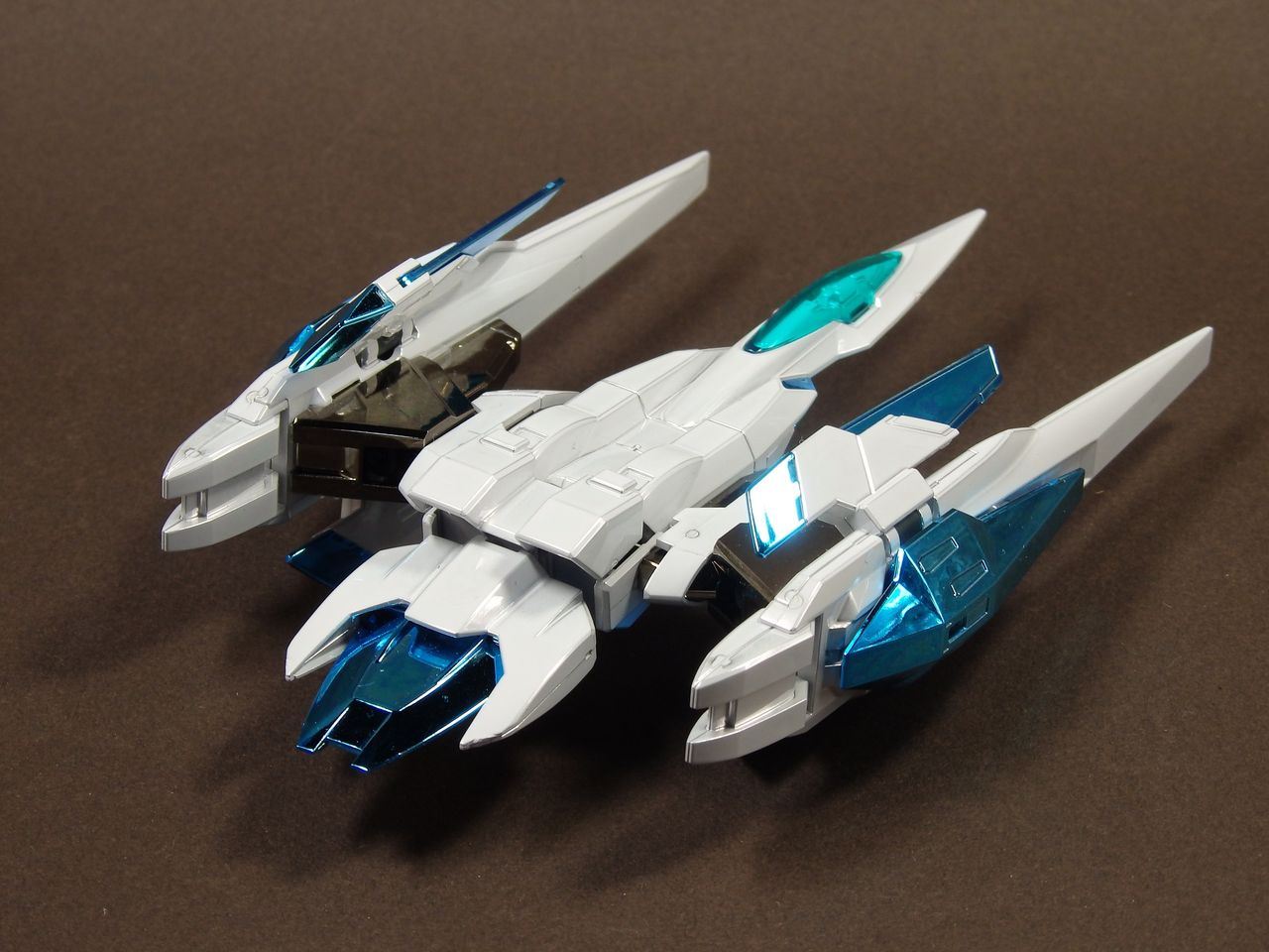 HG 1/144 ダブルオーライザー ANAオリジナルカラーVer : 栄光の楽日