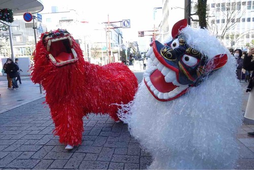 呉服町名店街獅子舞 : エイサーチーム 琉神