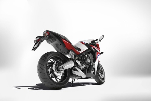 2014-honda-cbr650f-09