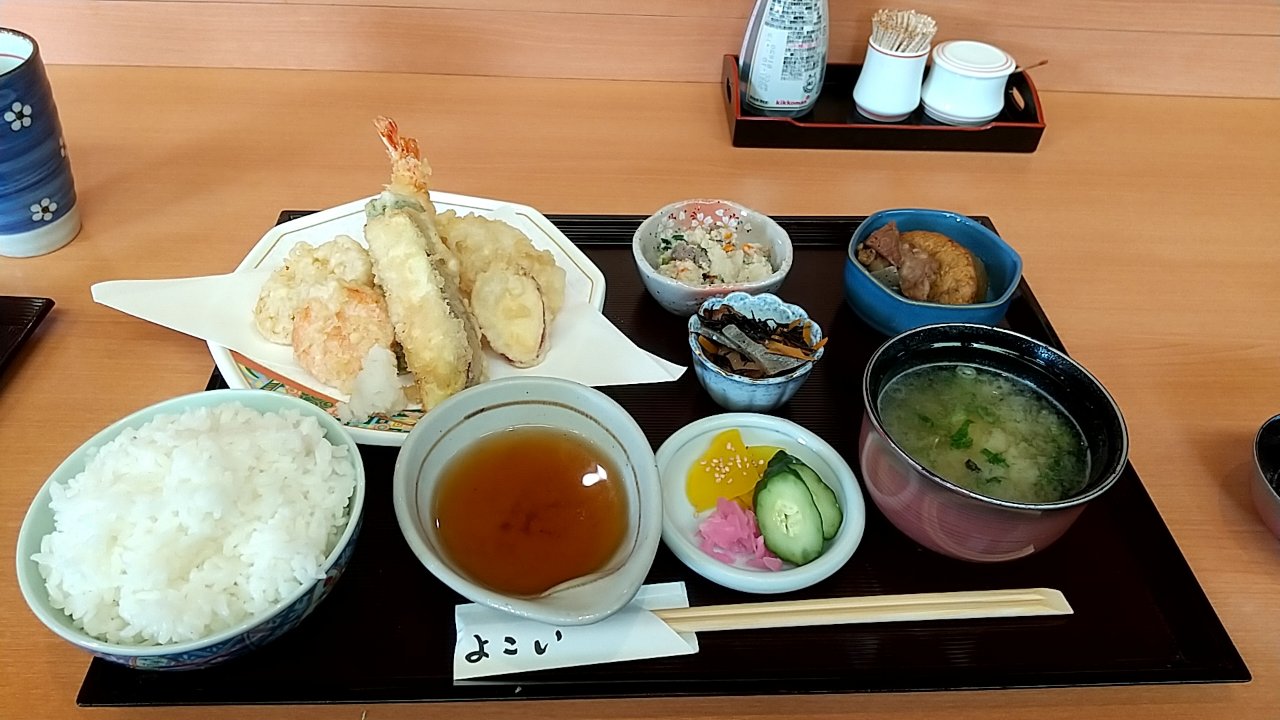 和食料理店の日替り定食 天ぷら 和歌山市太田 和食よこい Eitiの主に和歌山関西食べ歩き