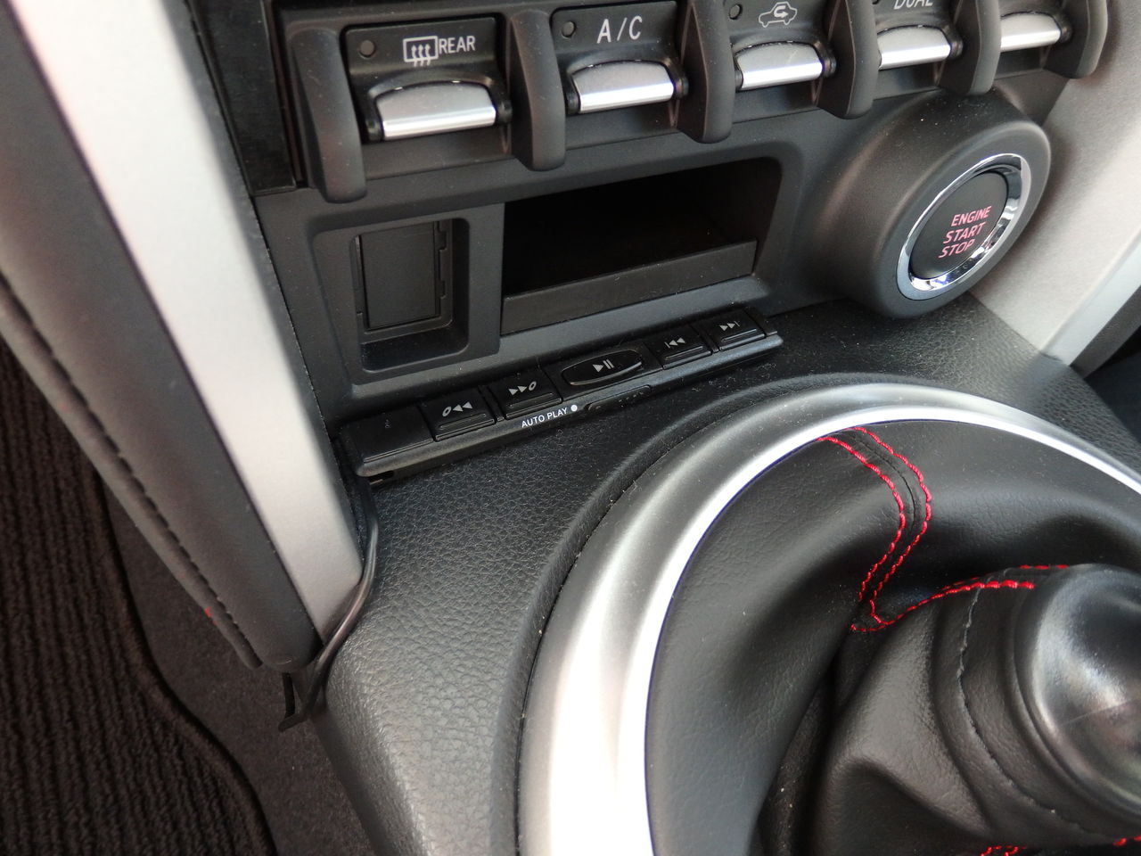 Ipodコントローラを固定する Brzで快適生活 Ipodコントローラを固定する Brzで快適生活