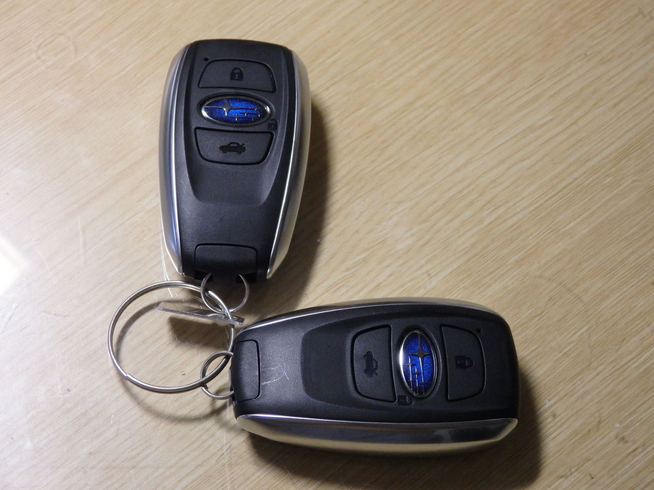 スマートキーケース キーホルダーあれこれ Brzで快適生活