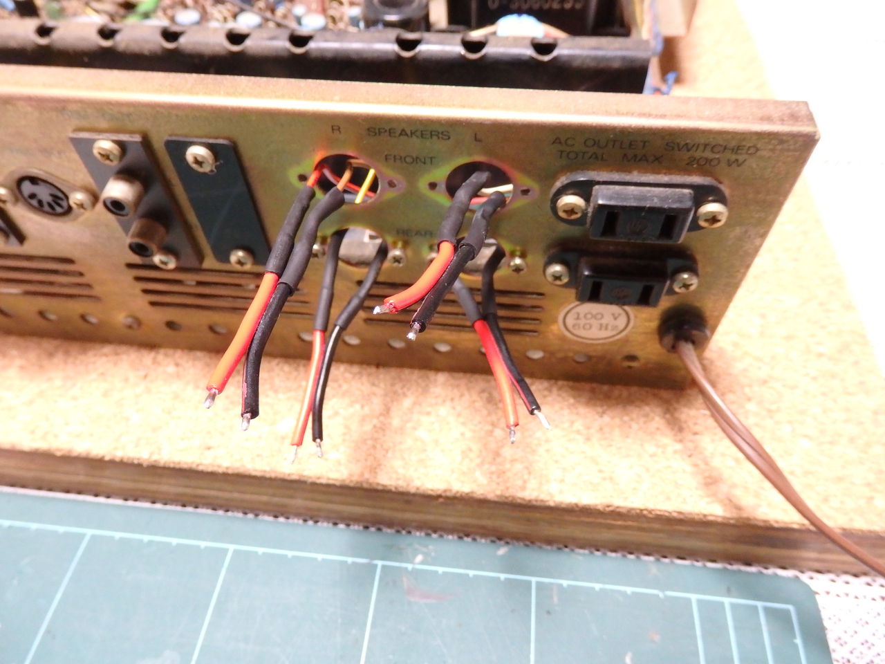 YAMAHA CS-70のスピーカー端子を使いやすくする