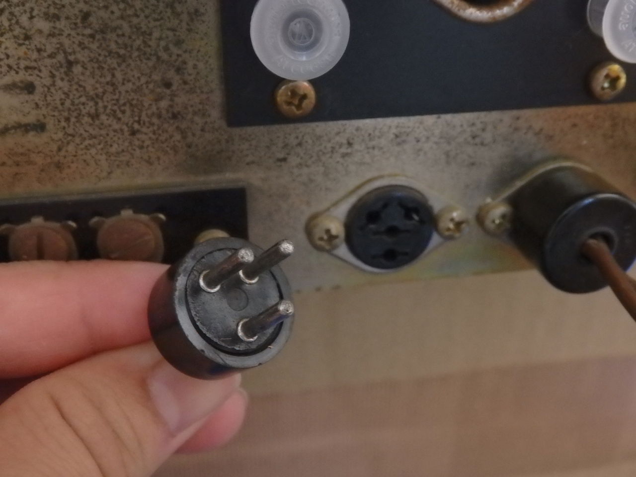 YAMAHA CS-70のスピーカー端子を使いやすくする YAMAHA CS-70のスピーカー端子を使いやすくする : BRZで快適生活