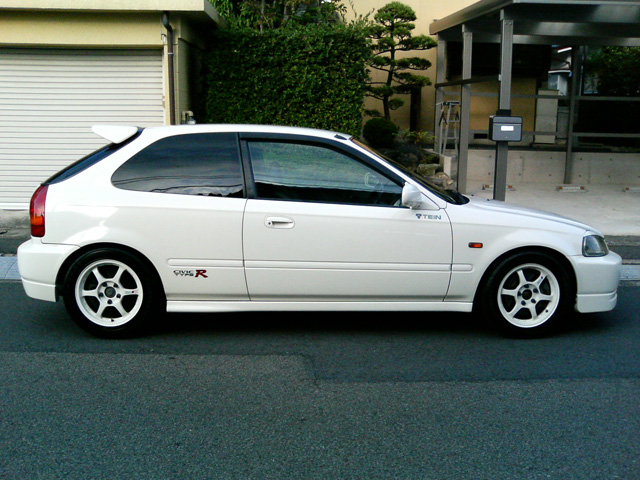 車高調 タイヤ インプレッション Brzで快適生活