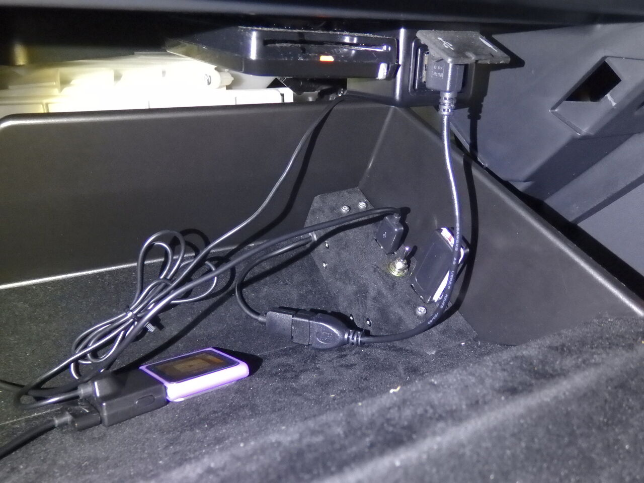 Usb切替器を作る 番外編 Ipodマウンタの製作 Brzで快適生活