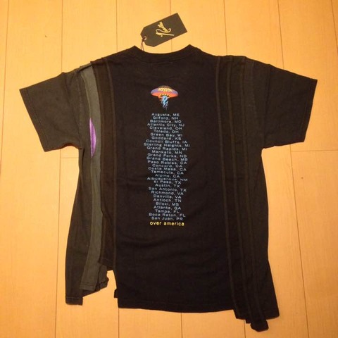 リビルドバイニードルスのリメイクバンドTシャツ