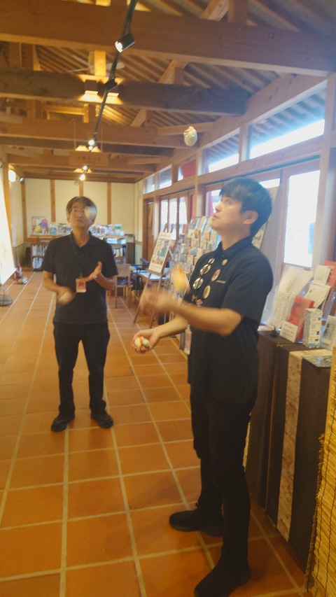 DSC_0007_BURST20251016170059621