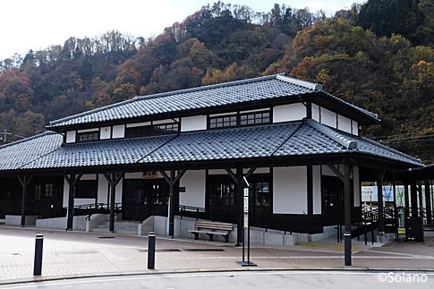 えちぜん鉄道、直営のカフェ・えち鉄CAFEが入る勝山駅