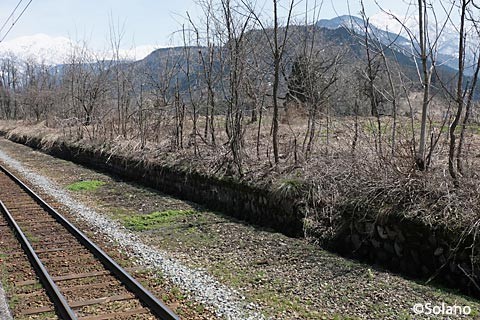 千垣駅、廃ホーム